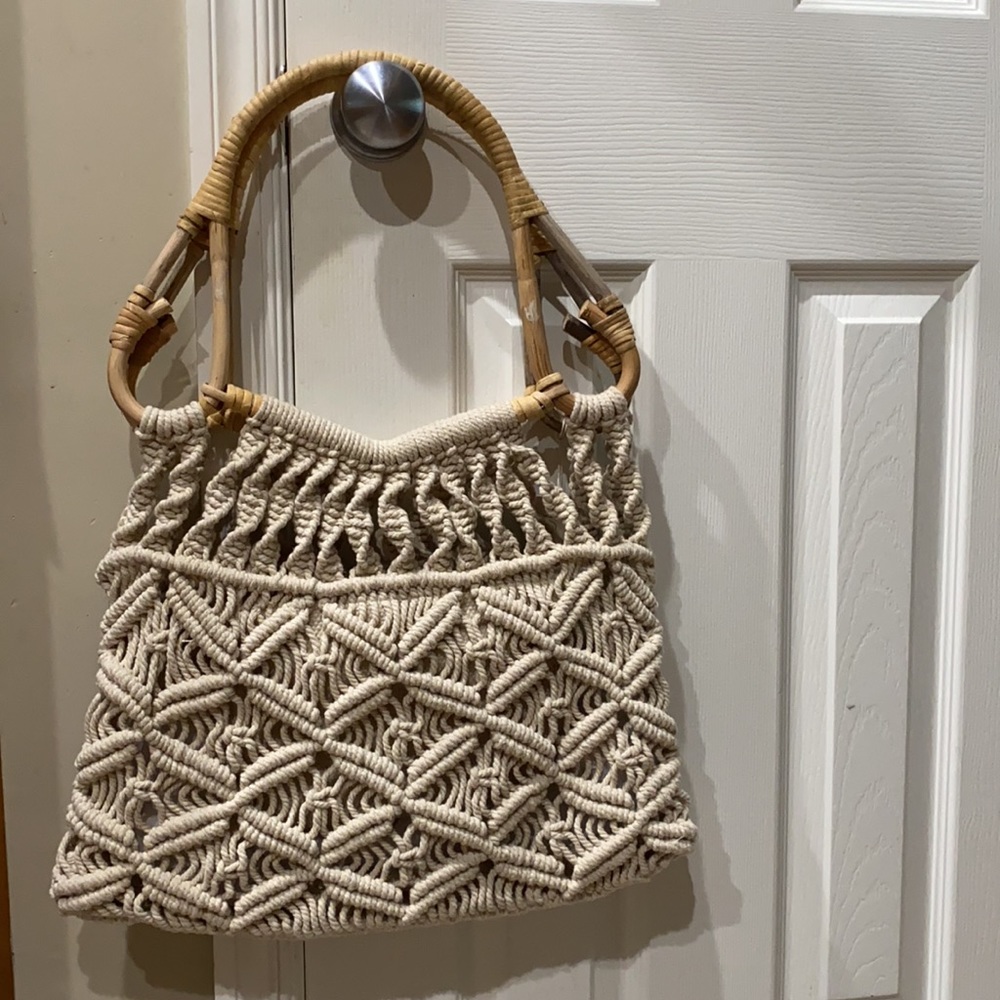 Universal Thread Boho Purse - Picture 2 of 3